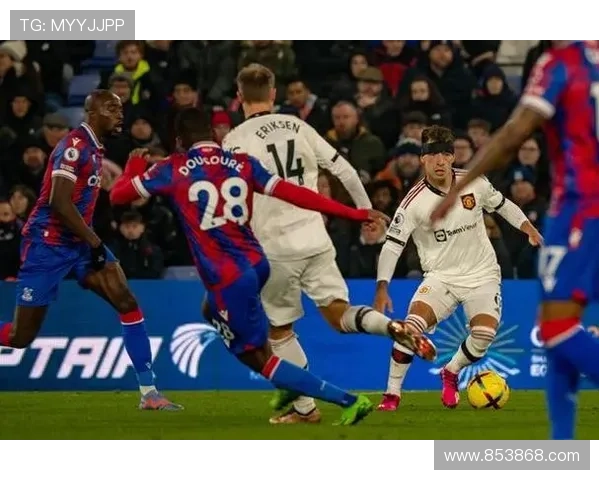 B费点评卢克-肖碾压加纳乔